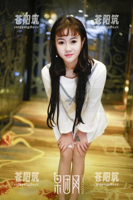 GIRLT果团网 - 龚玥菲的裤里丝私房视角：让人流连忘返