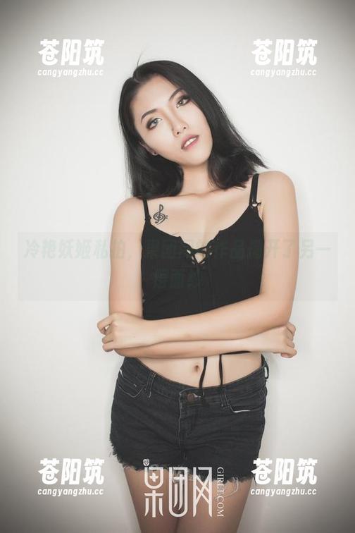冷艳妖姬私拍，果团网的作品揭开了另一层面纱