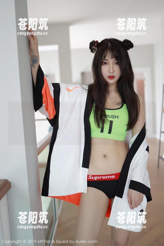 MFStar模范学院 - 不仅仅是JK，糯美子Mini在无圣光下的原图美得让我想流鼻血！