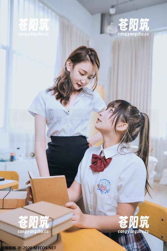 看喵糖映画的网袜兔女郎美图，心中瞬间五公里冲刺，哈哈！