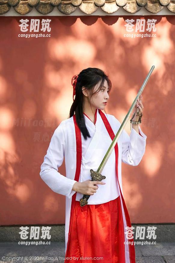 MiiTao蜜桃社 - 看Cris_卓娅祺短裙，真心没有圣光，图包中的秘密