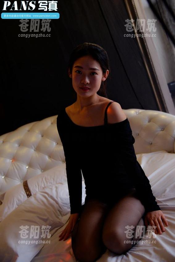 PANS写真 - 禾禾的JK原图，像是偷偷递过来的小纸条。