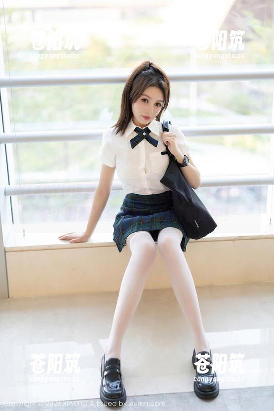 XIAOYU语画界 - 认识程程程，解锁她的护士制服写真合集，心跳加速中！