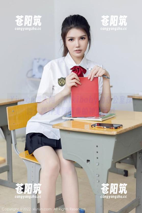 Xiuren秀人网 - Kikibaby的办公室探险：揭开美图图集的神秘面纱