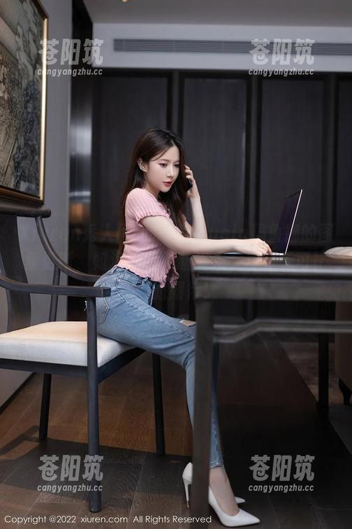 Xiuren秀人网 - “Manuela玛鲁娜的图集更新，如海浪般不断涌来，真是无可比拟的期待！