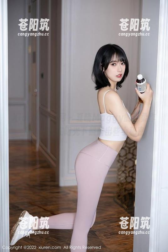 Xiuren秀人网 - 夏晓Maggy的温柔作品，偶尔在阳光下照耀出些小秘密