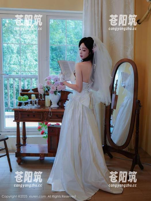 Xiuren秀人网 - 解锁王馨瑶Yanni美脚合集：这个世界的美脚都是赝品！