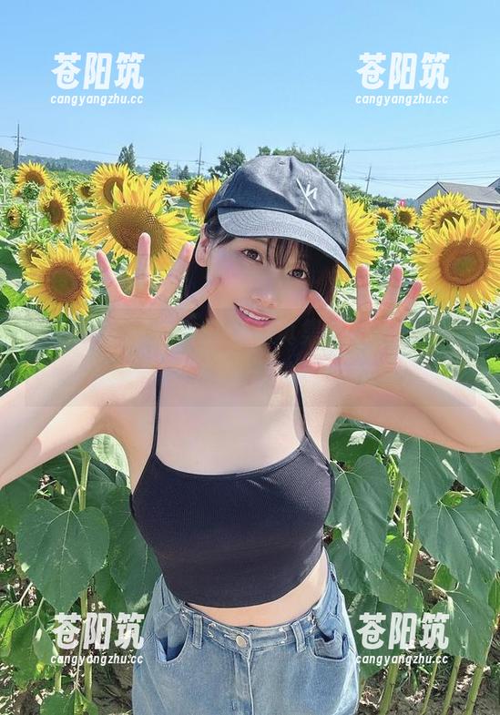 “けん研姐姐”精选写真集，见证她如何用眼神勾魂！