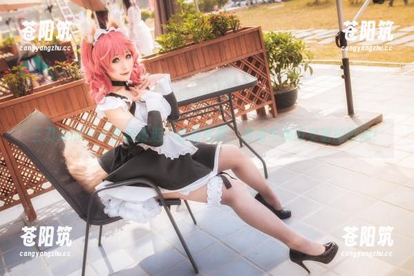 三刀刀miido作品精选：白丝写真，滑稽与美好交错的瞬间！