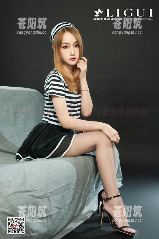 丽柜 - 无声的语言：xilly蕾丝作品中的美图瞬间