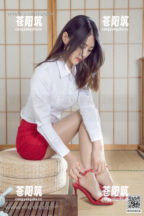 丽柜 - 妖妖双生花私拍图包：无意间的美，谁能抵挡？