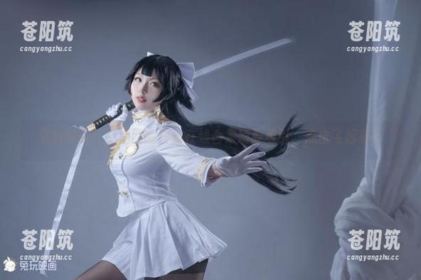 兔玩映画：小细腿的白丝在线合集瞬间吸引，点击飞起来？