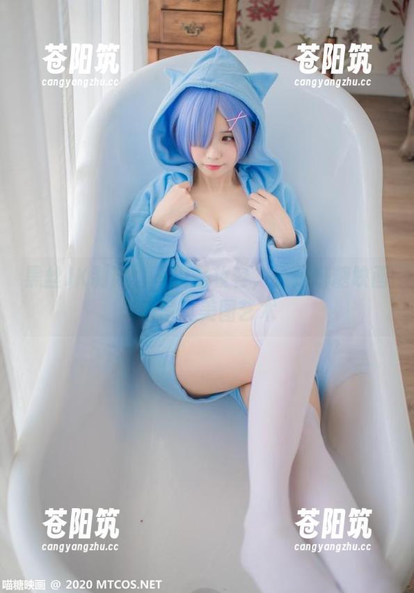 黑丝JK制服，不仅是妆容，更是喵糖映画的写真美图艺术