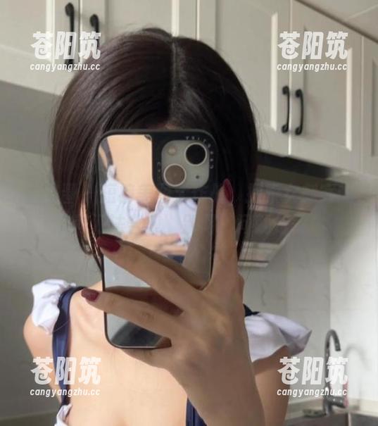 微密圈 - 短裤美图大作战，探索女刺客的时尚刀法合集，别问，问就是美！