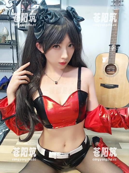 黑金执事作品集初探：小女巫露娜分享的每一帧都是小确幸！