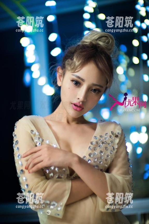 尤果网 - 双马尾糖果的秘密图册：轻松自由与不羁的舞步