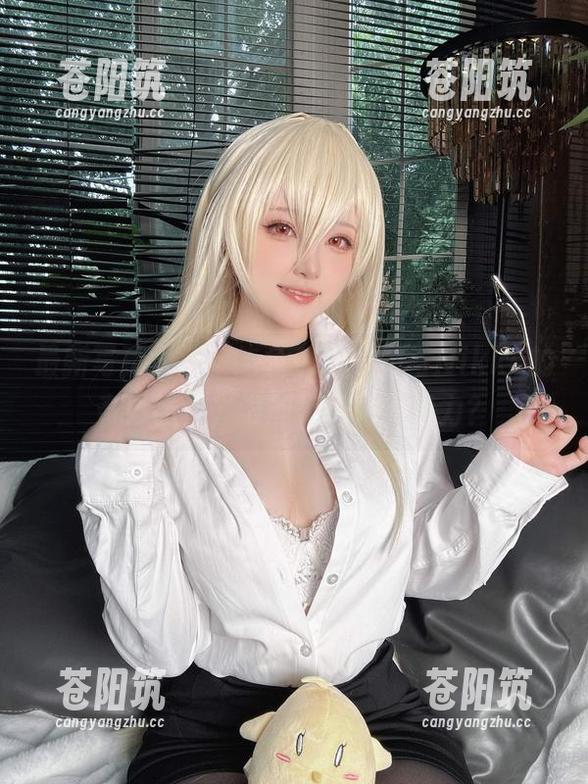 最新写真大赏：屿鱼yukako与Nikke的奇妙结合，谁能拒绝她的魅力？