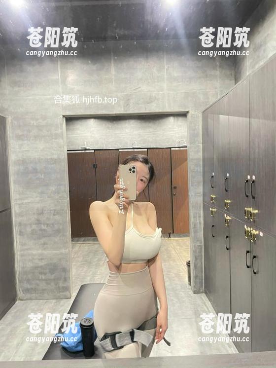 微密圈 - 左公子666养成记：那些美腿与众不同的套图，下载也要有范儿！