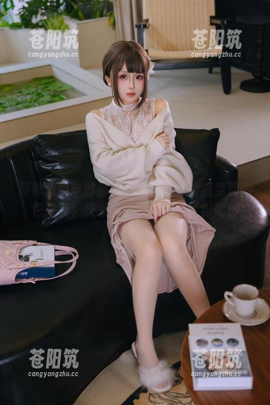 原神里的申鹤都在叫我！日奈娇携免费图包来袭，快来围观我幽默的背影吧！