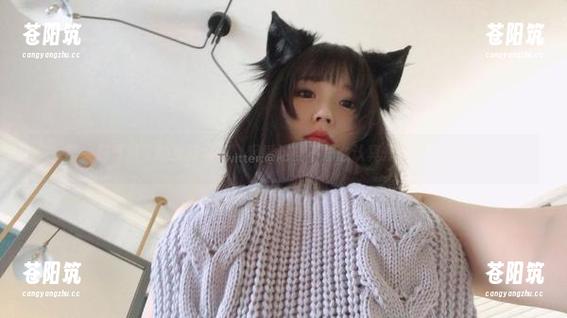 是一只废喵了的女孩合集，观看这些不那么认真却又特别的瞬间！