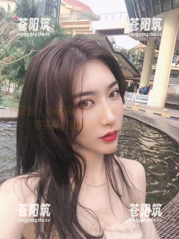 微密圈 - 林子喵Lynne的油亮图包，免费到手软，这波操作我给满分！
