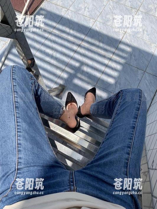 微密圈 - 桃脱了的黑白写真全集，看看谁在镜头前更精彩