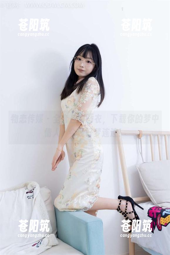 物恋传媒 - 全套佳琪睡衣，下载你的梦中情人，今晚好梦连连！