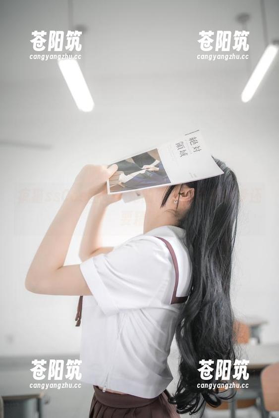 疯猫ssCos图册：她的晚安，比我的梦还要精彩