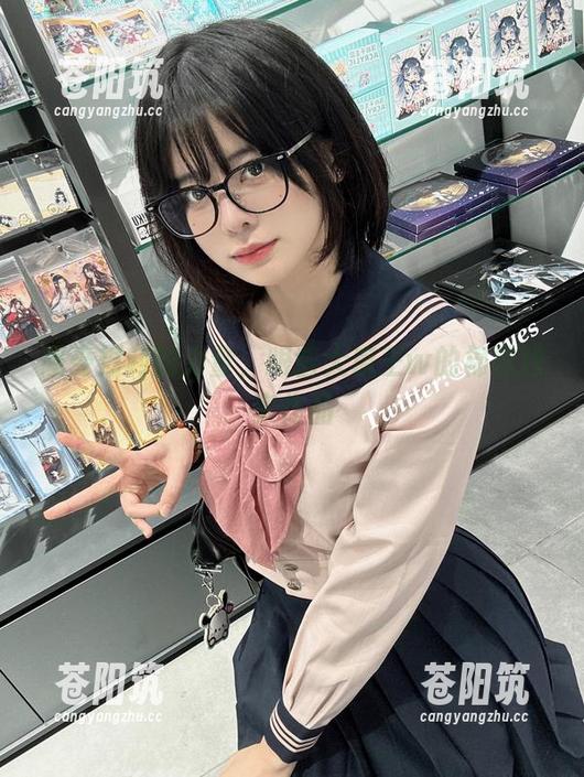 感受福利的力量，眼酱大魔王w的棉袜独家作品