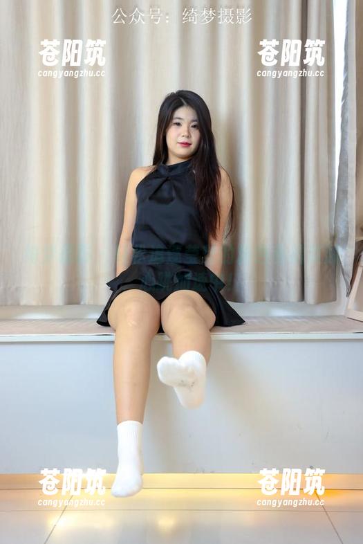 绮梦摄影 - 轻松追逐莹莹的粉色私拍资源，心跳加速中！