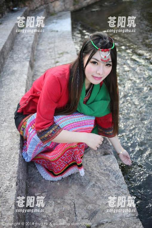 美媛馆 - Angela小热巴旗袍免费图片，瞬间让你变身时尚达人，快来试试！