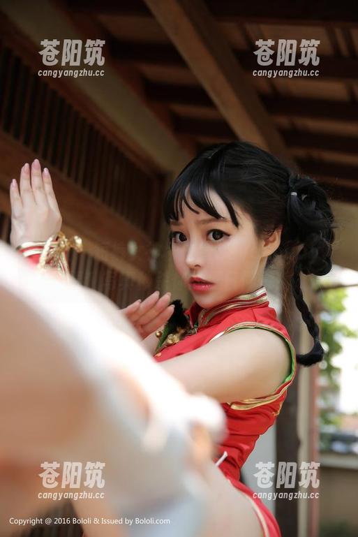菠萝社 - 短裤女神柳侑绮Sevenbaby，福利写真秒杀你的夏日慵懒！