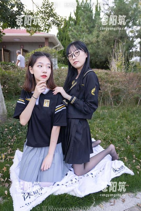 袜啵啵 - 奶油的美脚图包资源，适合每个爱好者的收藏清单！
