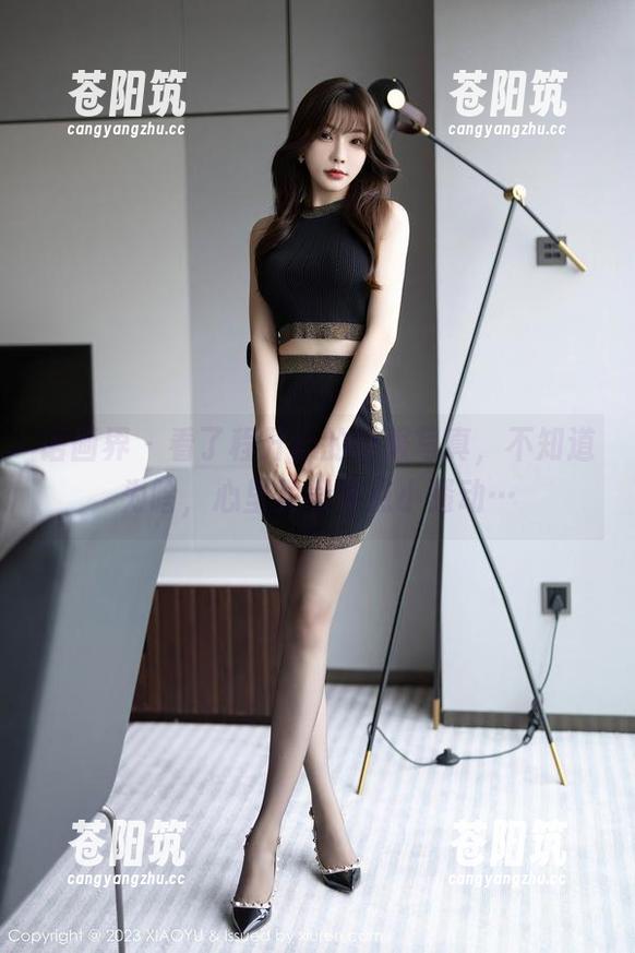 语画界 - 看了程开心的校服写真，不知道为啥，心里竟然有点小骚动…