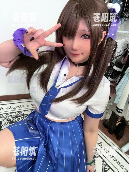 最新套图，贝贝琪Becky的吊带美图，完美诠释什么叫“轻盈”。