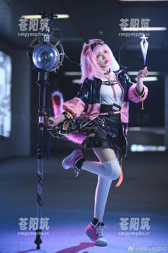 迷失人形QUQ的白色诱惑：原图与写真，看了让你心痒